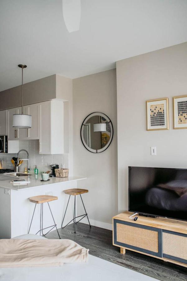 Studio Apartment (Self Check-in with Virtual Front Desk)