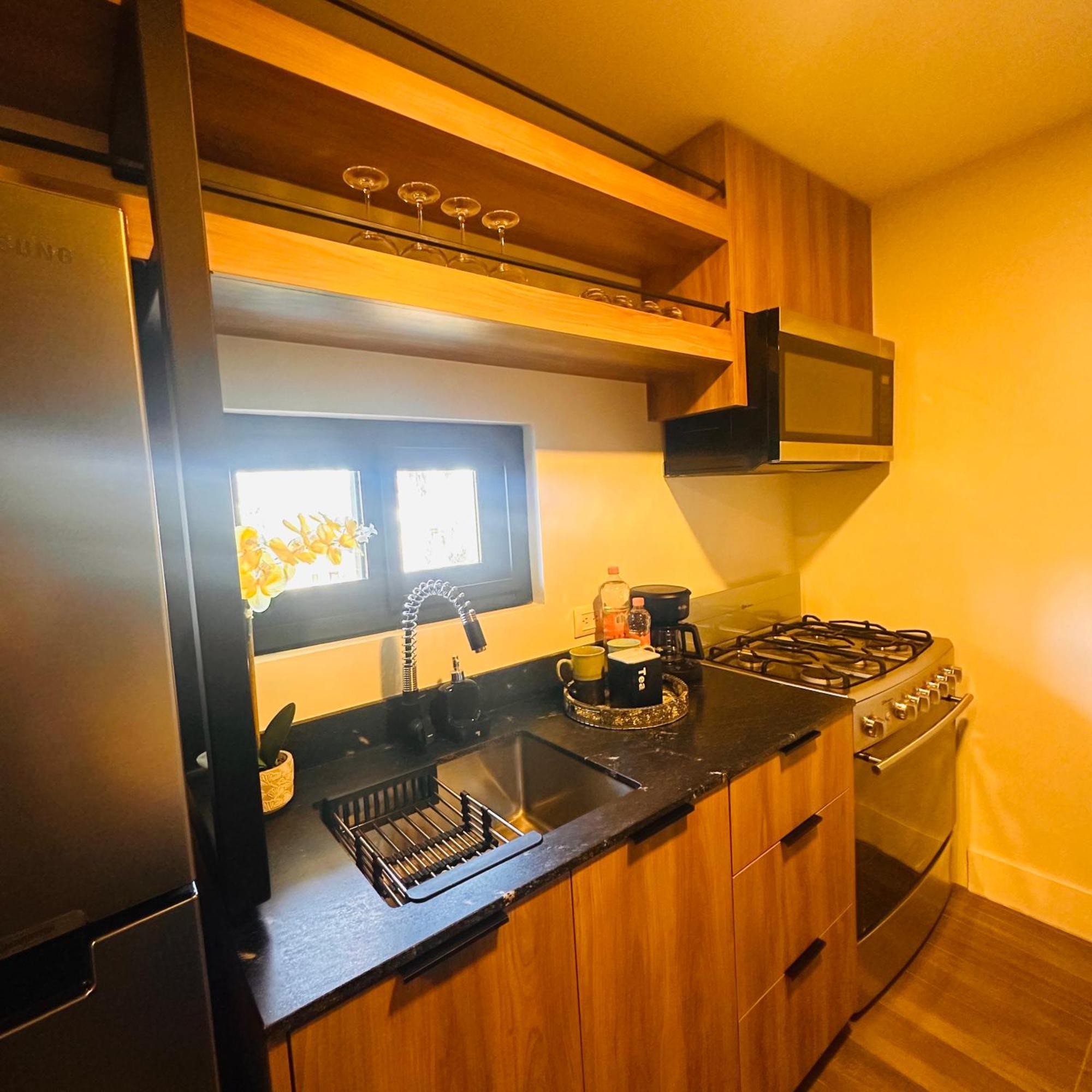 Deluxe King Suite Upper Floor