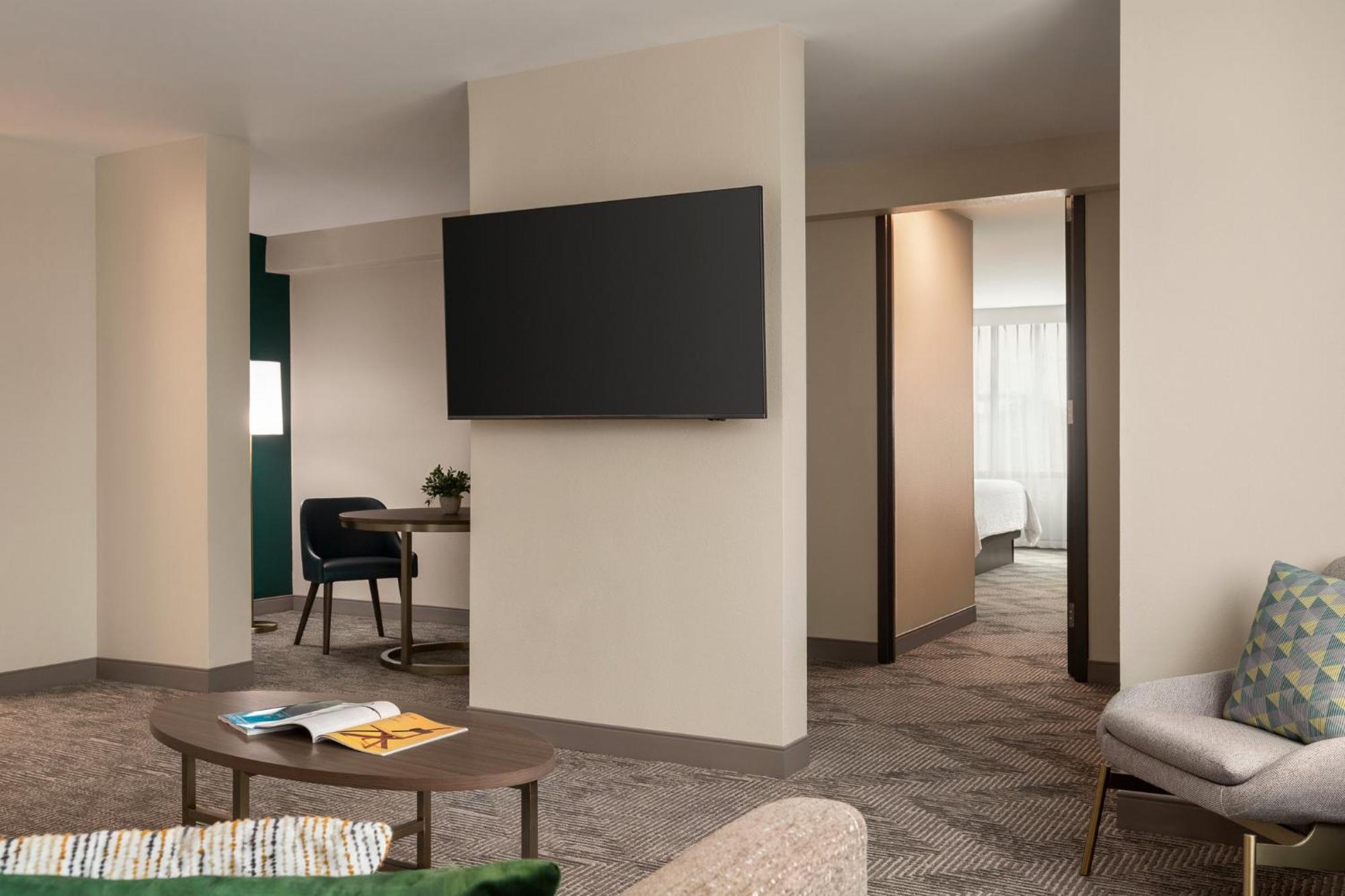 One-Bedroom Suite