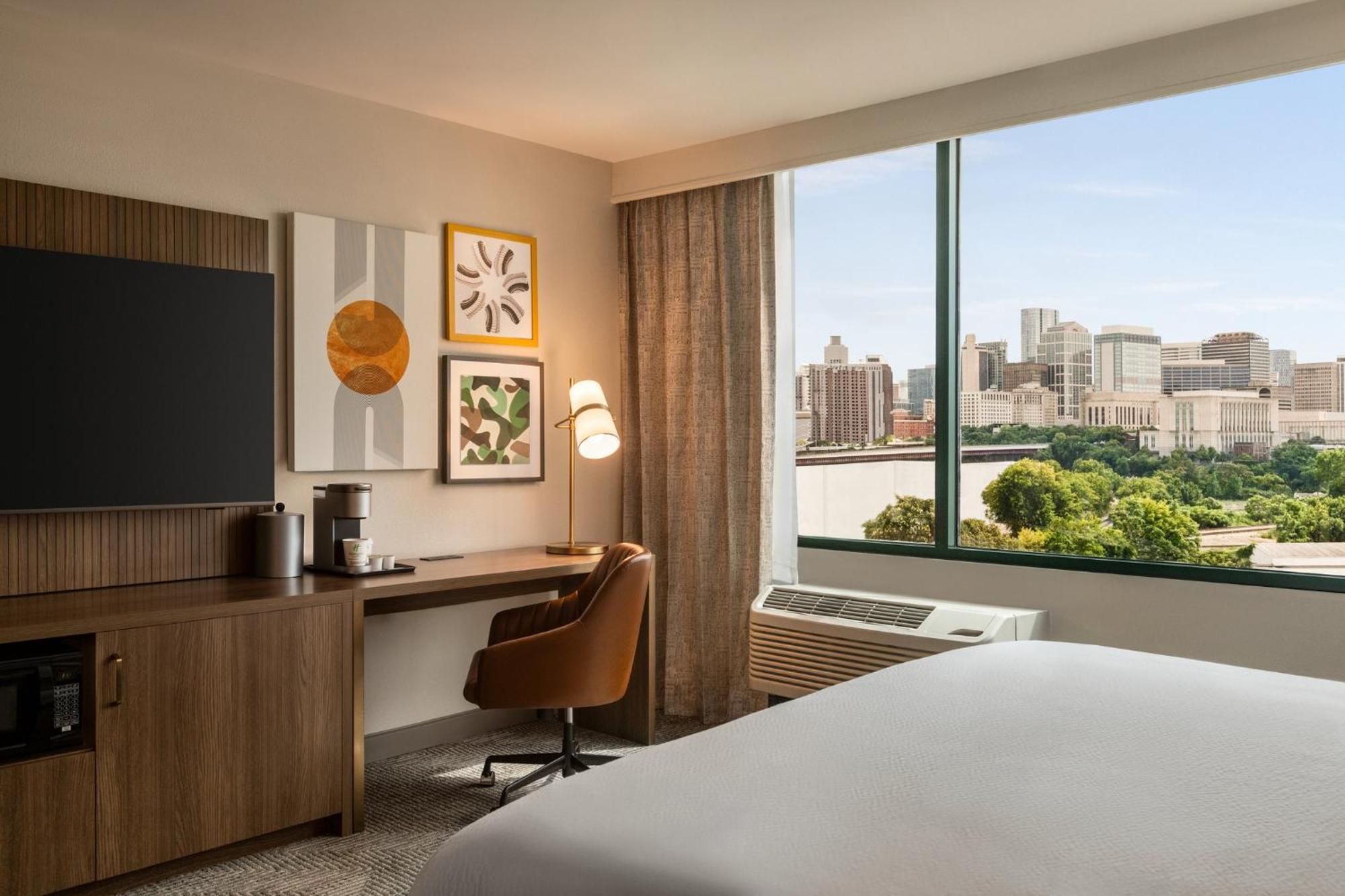 2 Queen Standard Room City View
