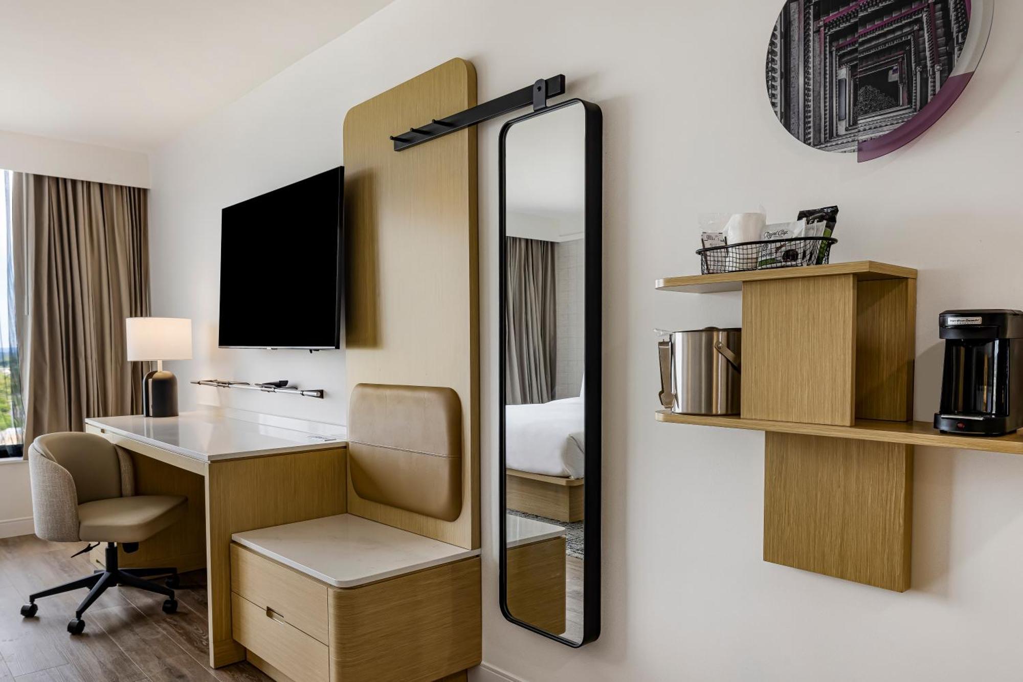 Premium Queen Room with Two Queen Beds and Skyline View