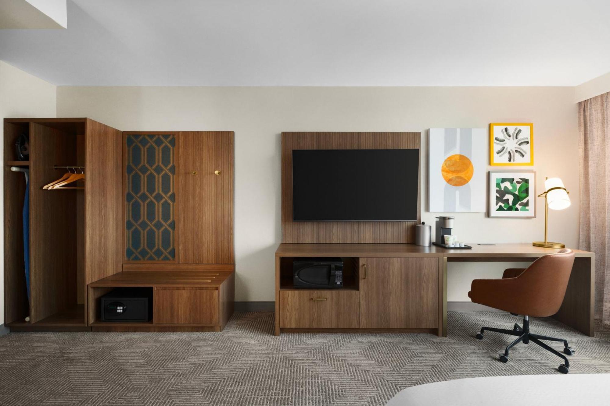 2 Queen Standard Room City View