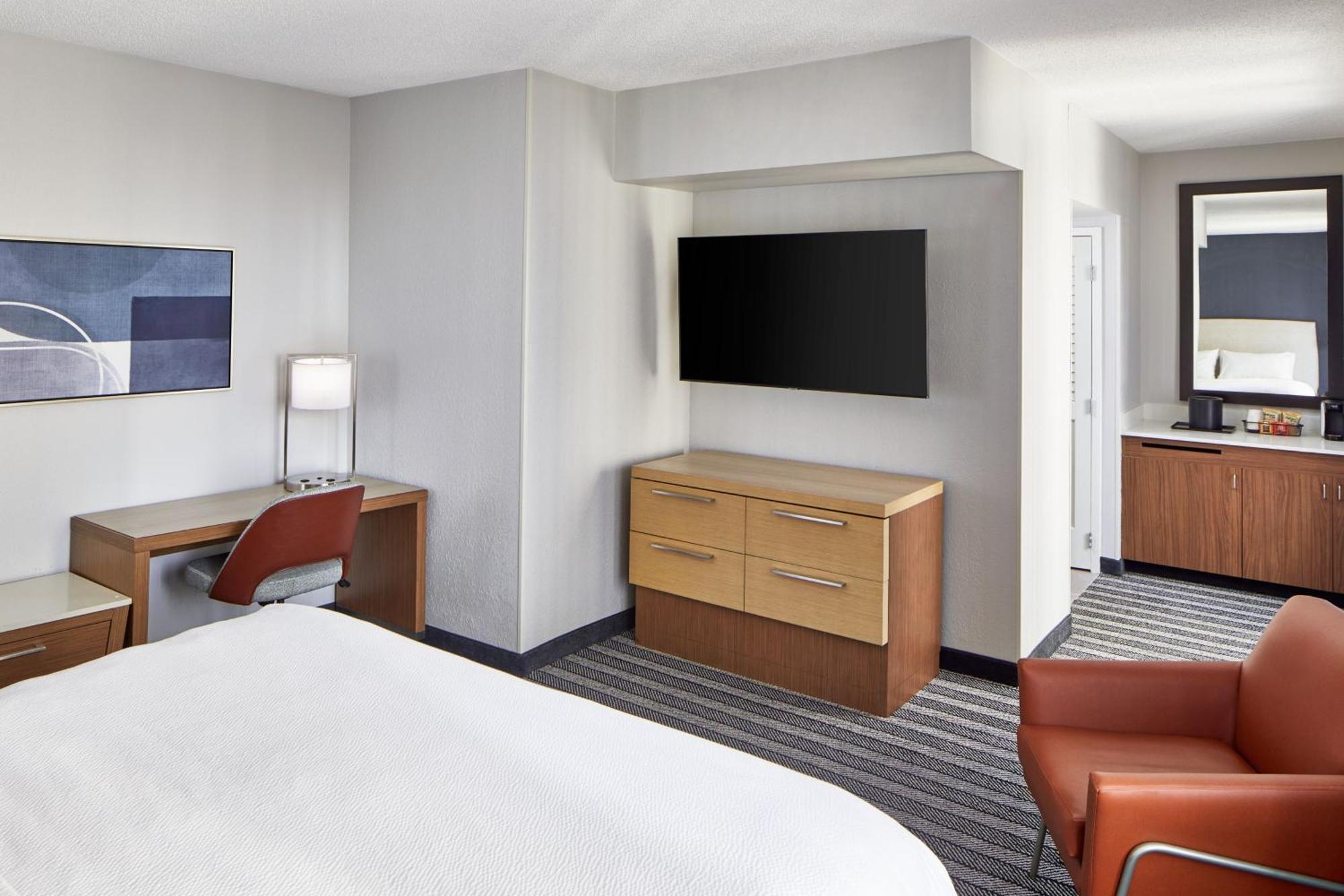 King Room City View Hearing Accessible