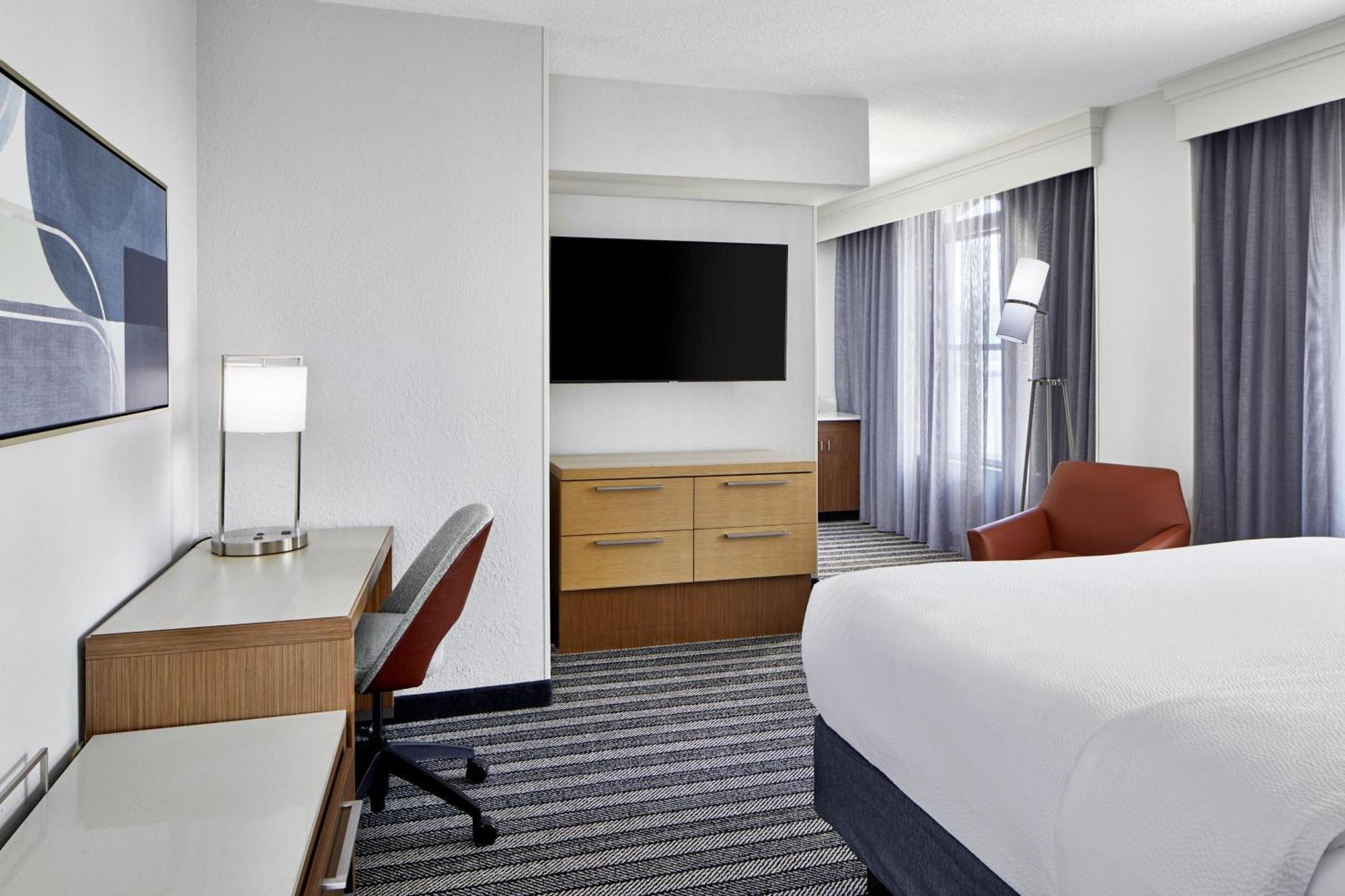 King Room City View Hearing Accessible