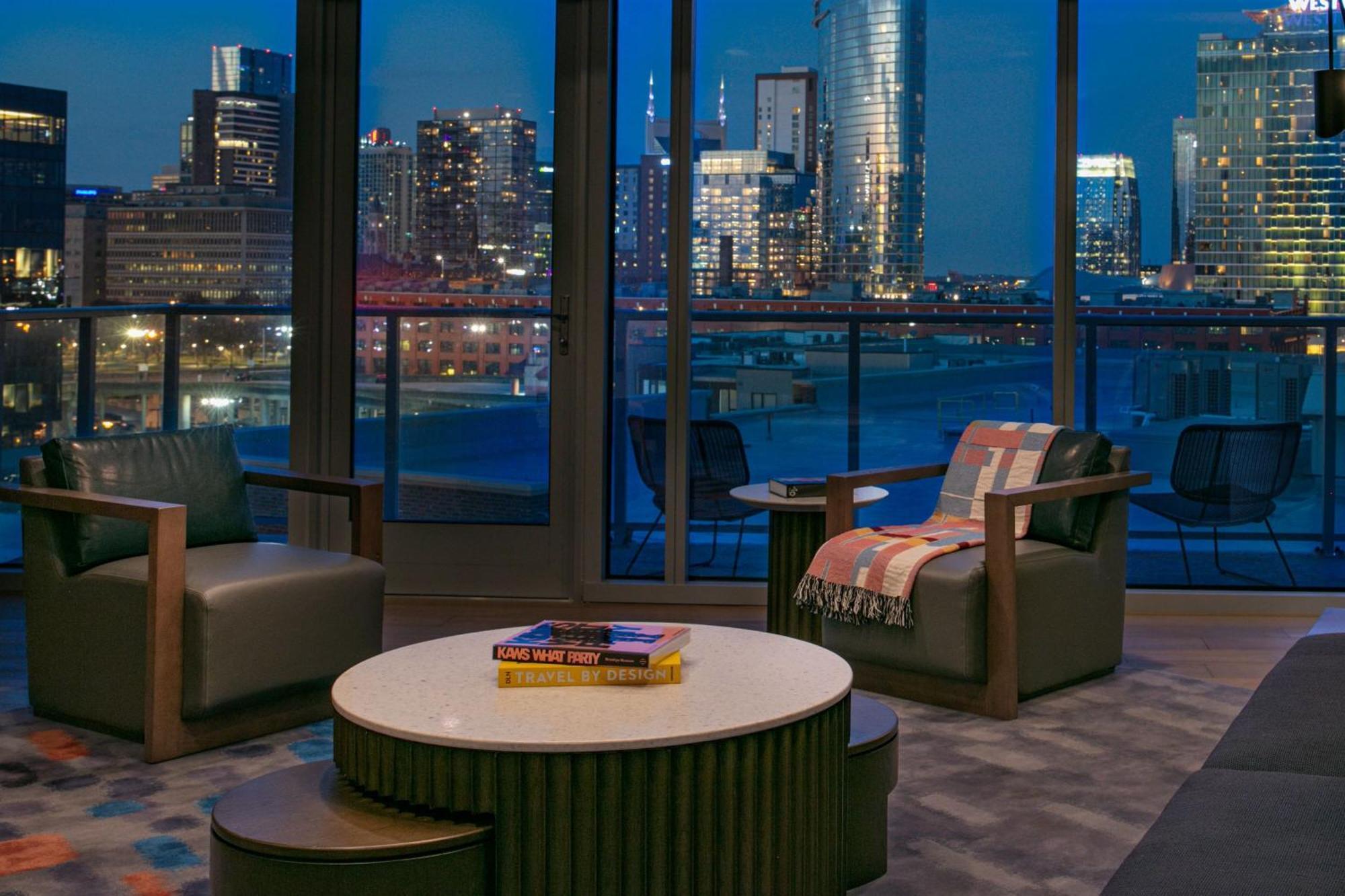 W Suite Vice Presidential Suite 1 Bedroom Hearing Accessible