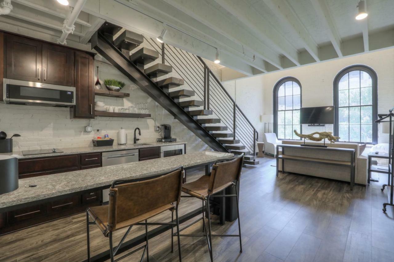 Legend Loft Suite