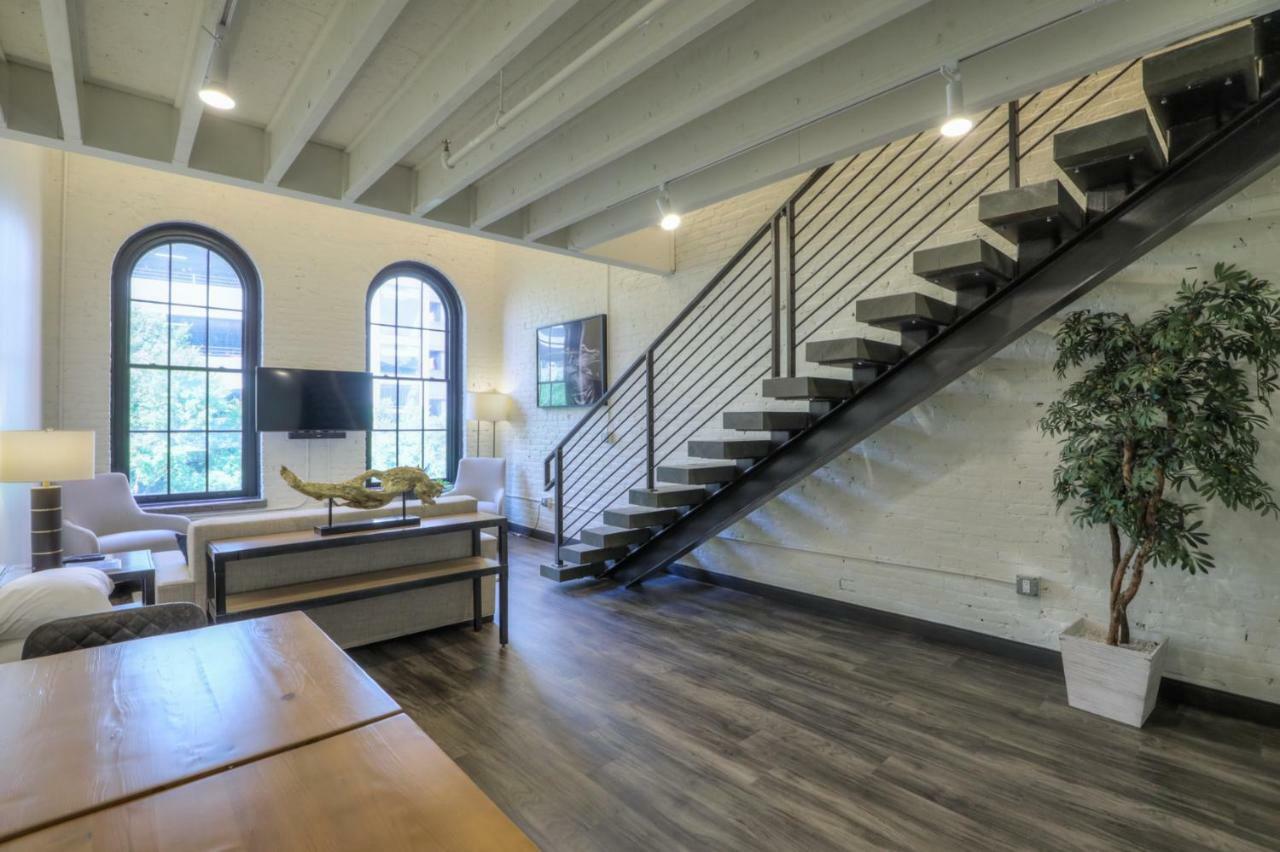 Duet Loft Suite