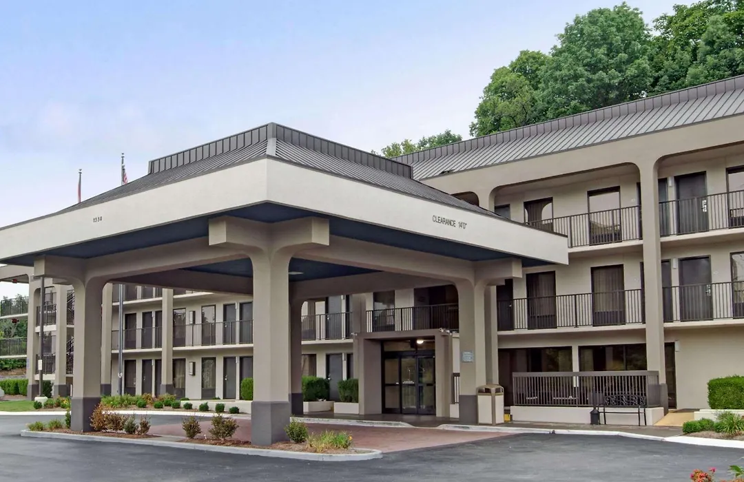 Baymont By Wyndham Nashville Airport-1