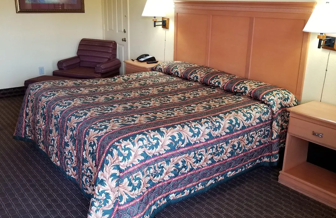 Hermitage Inn-1