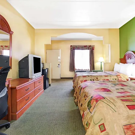 Super 8 By Wyndham Nashville Near Downtown / I-40-3