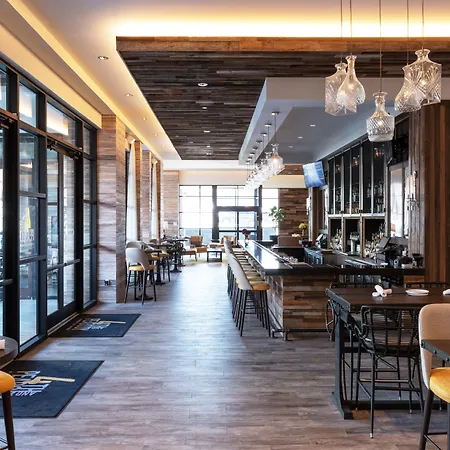 Holiday Inn & Suites Nashville Downtown - Broadway By Ihg-2