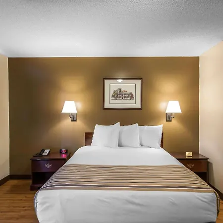Suburban Extended Stay Hotel Hermitage-2
