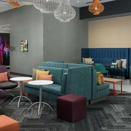 Home2 Suites By Hilton Nashville Downtown Convention Center-2