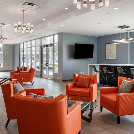Cambria Hotel Nashville Airport-3