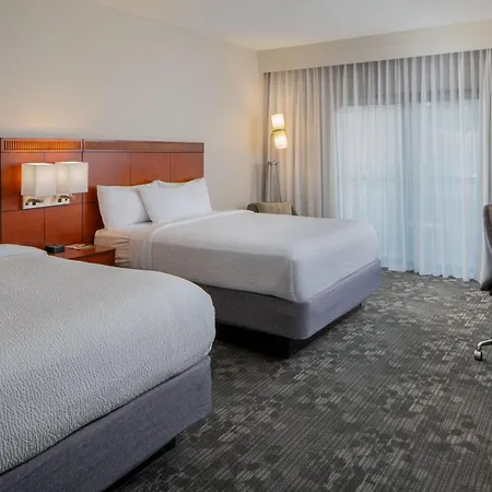Courtyard By Marriott Nashville Airport-2