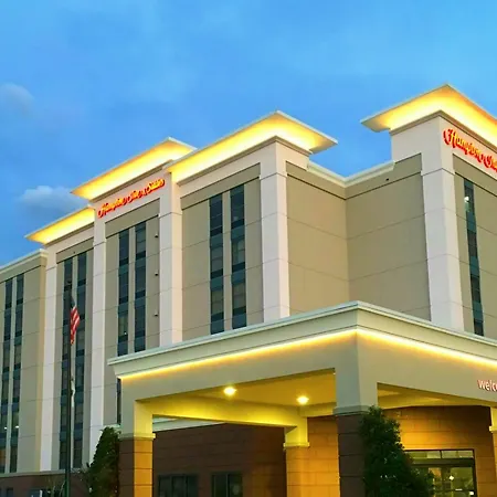 Hampton Inn & Suites Nashville-Airport-3