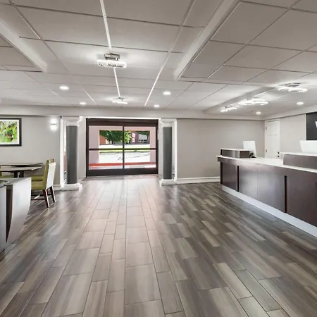 La Quinta Inn By Wyndham Nashville South-3