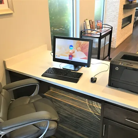Comfort Suites Nashville Airport - Bna-2