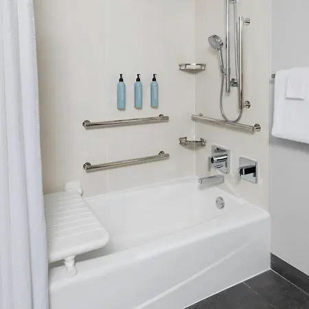 Courtyard By Marriott Nashville Downtown-3