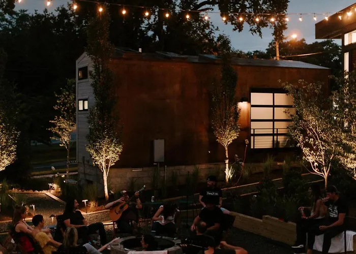 Ironwood Grove, Tiny House Hotel Nashville