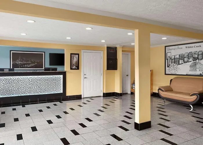 Super 8 By Wyndham Whites Creek/ Nashville Nw Area