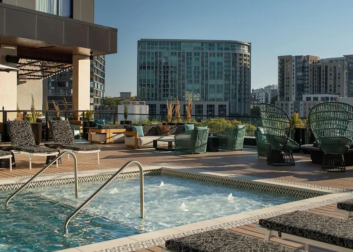 Hotel Fraye Nashville, Curio Collection By Hilton