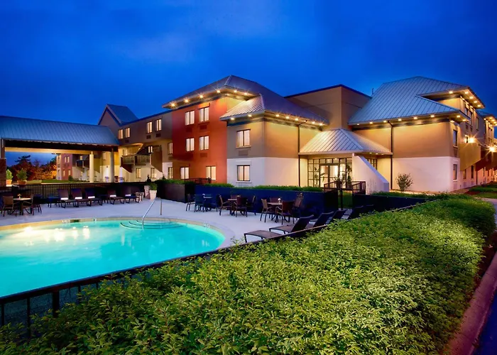 Holiday Inn Express Nashville Airport By Ihg