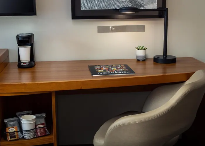 Hotels Downtown NashvilleHyatt Place Downtown