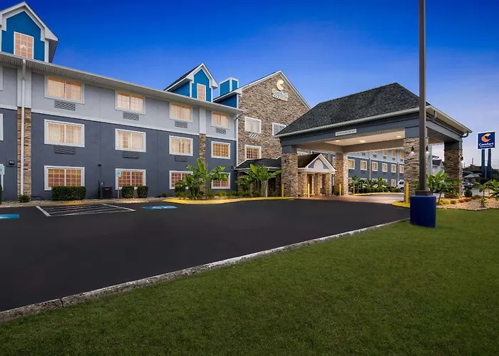 Comfort Inn & Suites Nashville Near Tanger Outlets I-24 Antioch