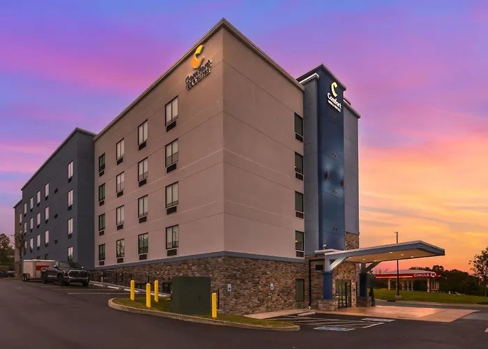 Comfort Inn & Suites Nashville Bellevue