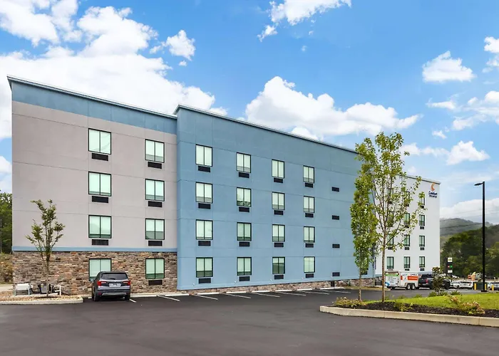 Comfort Inn & Suites Nashville Bellevue