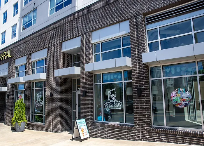 Hotels Downtown NashvilleSentral Sobro