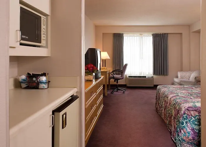 Luxe Studios Nashville Opryland