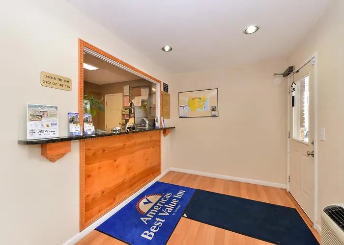 Americas Best Value Inn Near Downtown Nashville