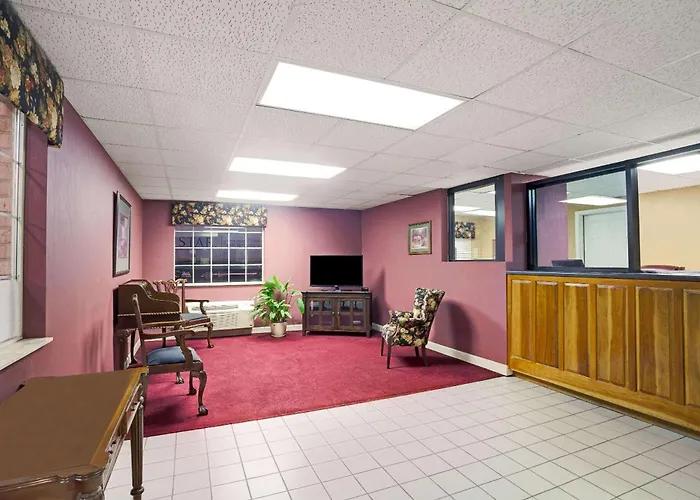 Days Inn By Wyndham Joelton/Nashville