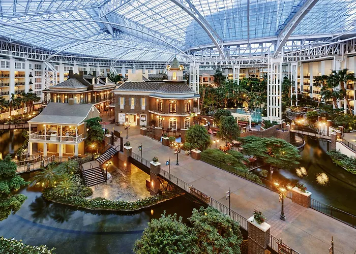 Hotels Downtown NashvilleGaylord Opryland & Convention Center