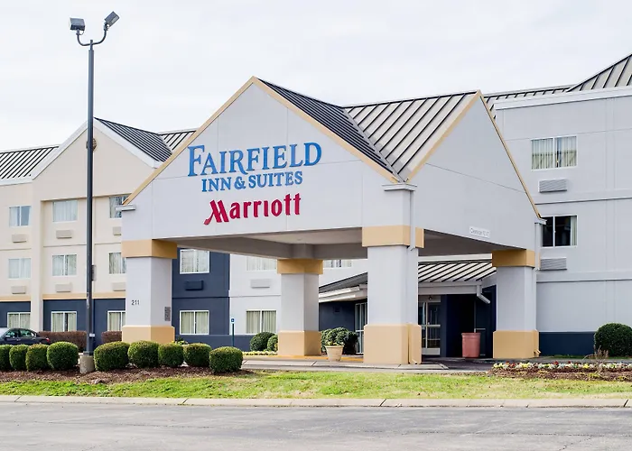 Fairfield Inn & Suites By Marriott Nashville At Opryland