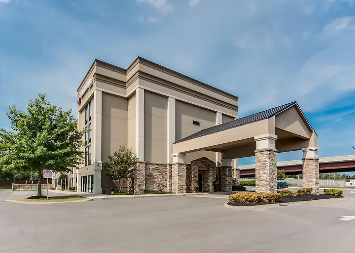 Best Western Plus Belle Meade Inn & Suites Nashville