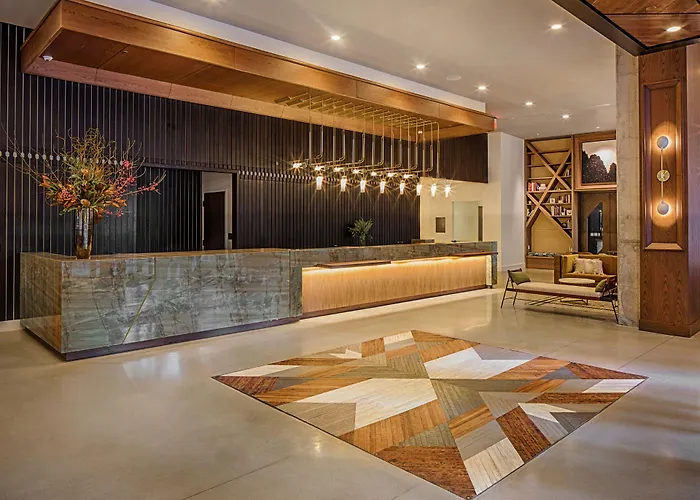 Thompson Nashville, By Hyatt