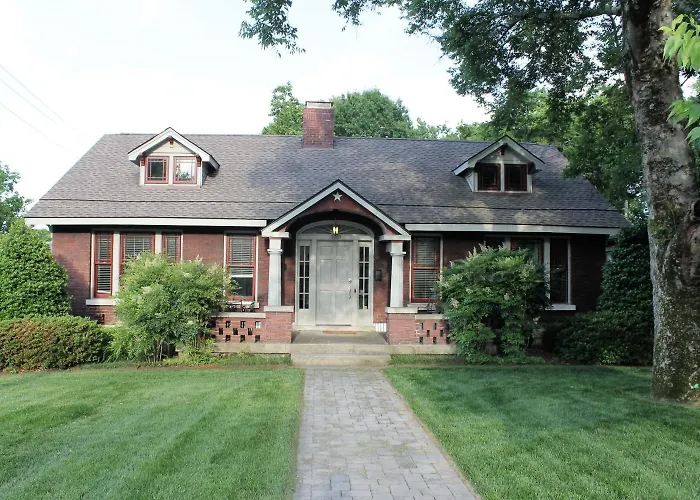 Belmont Blvd Bed And Breakfast Nashville