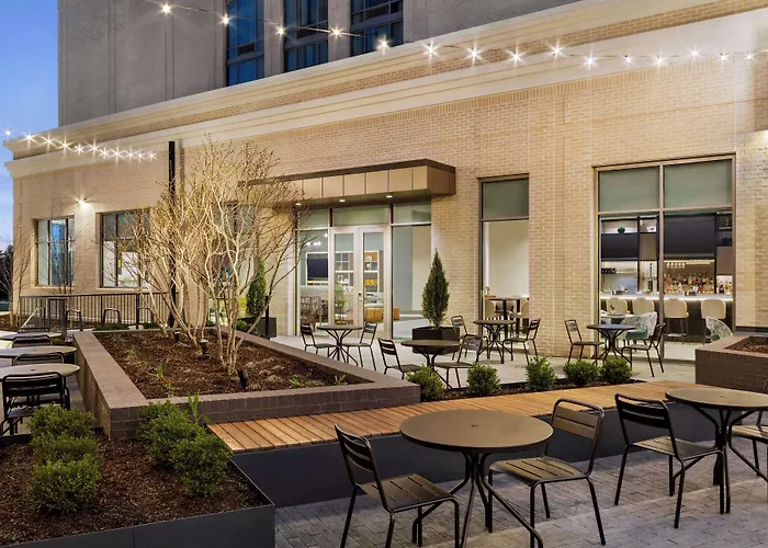 Home2 Suites By Hilton Nashville West End Avenue