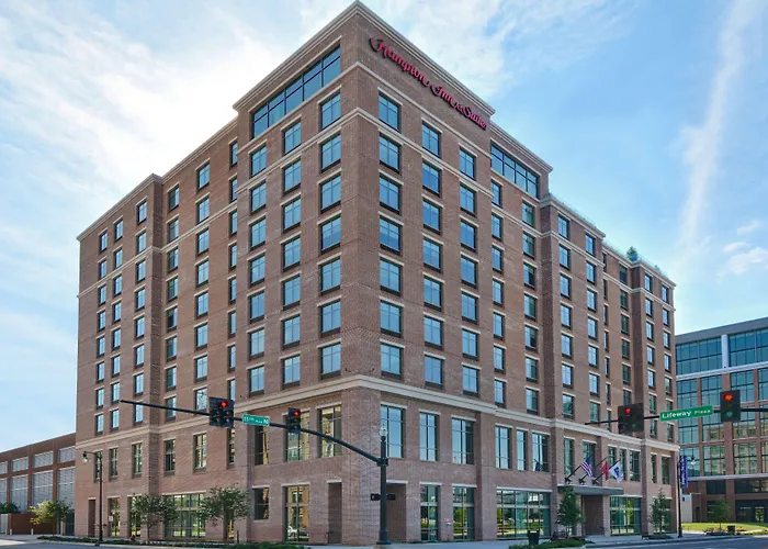 Hampton Inn & Suites Nashville Downtown Capitol View, Tn