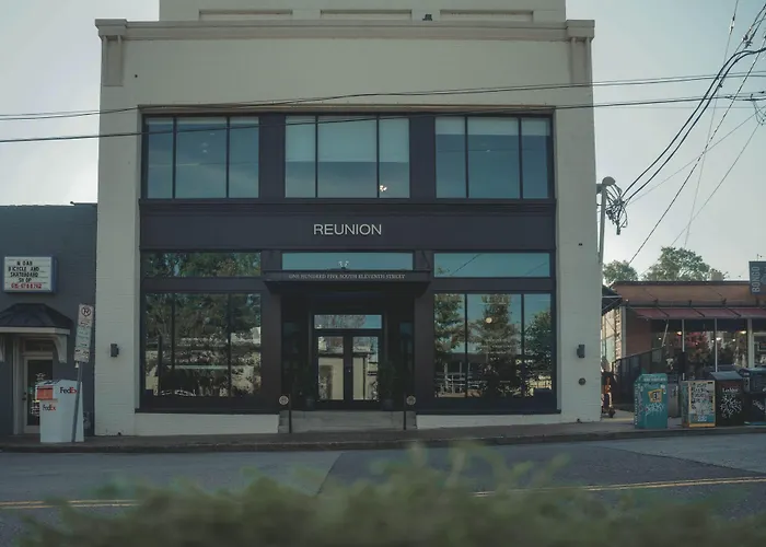 Reunion Hotel Nashville