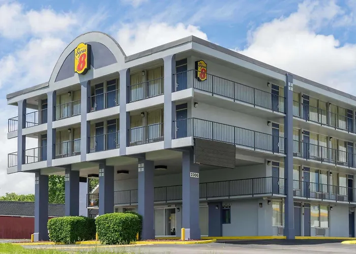 Super 8 By Wyndham Nashville Downtown